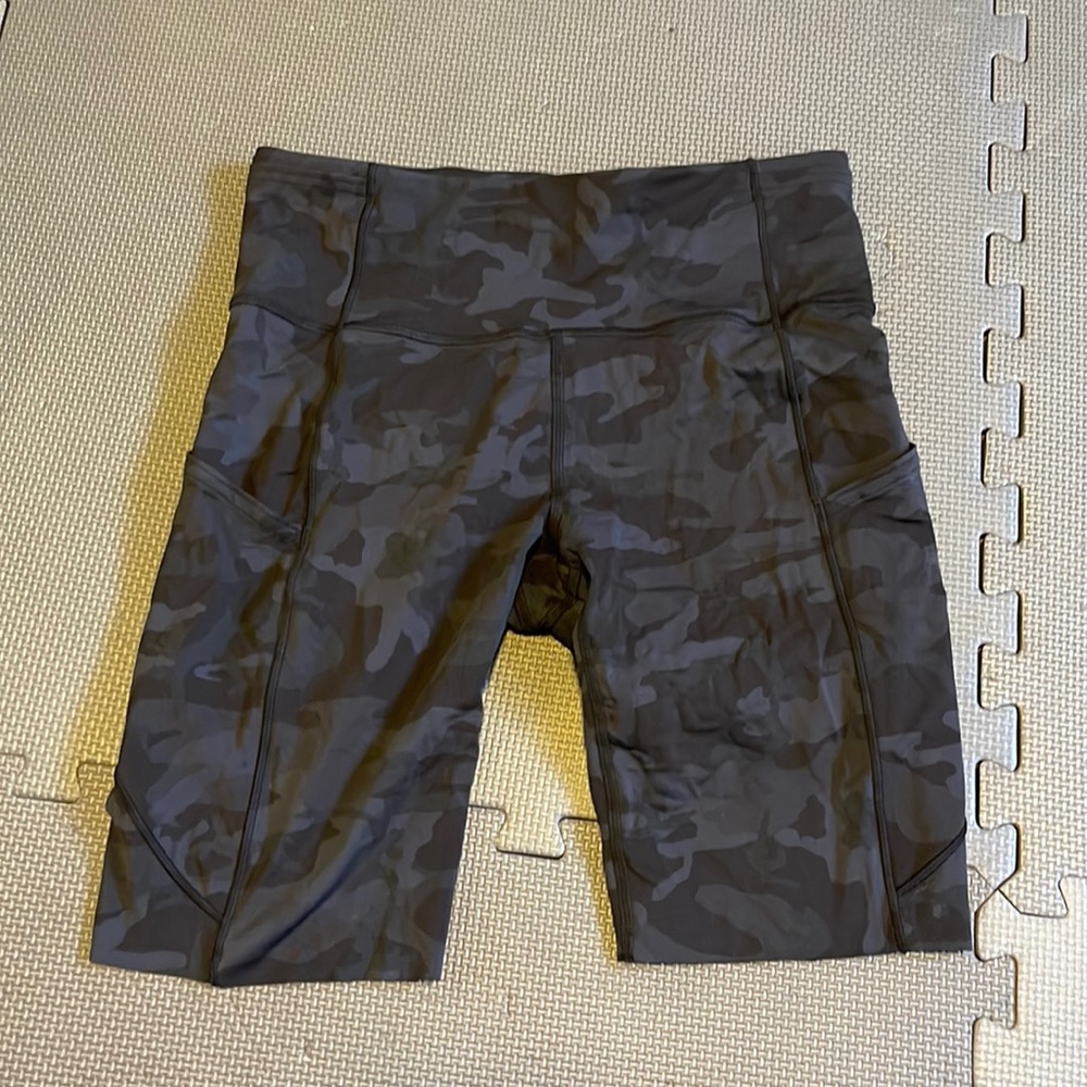 Lululemon Bike Short, like new